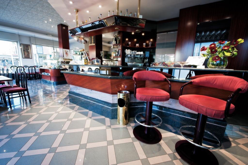 Hotel Michelangelo Biella Extérieur photo